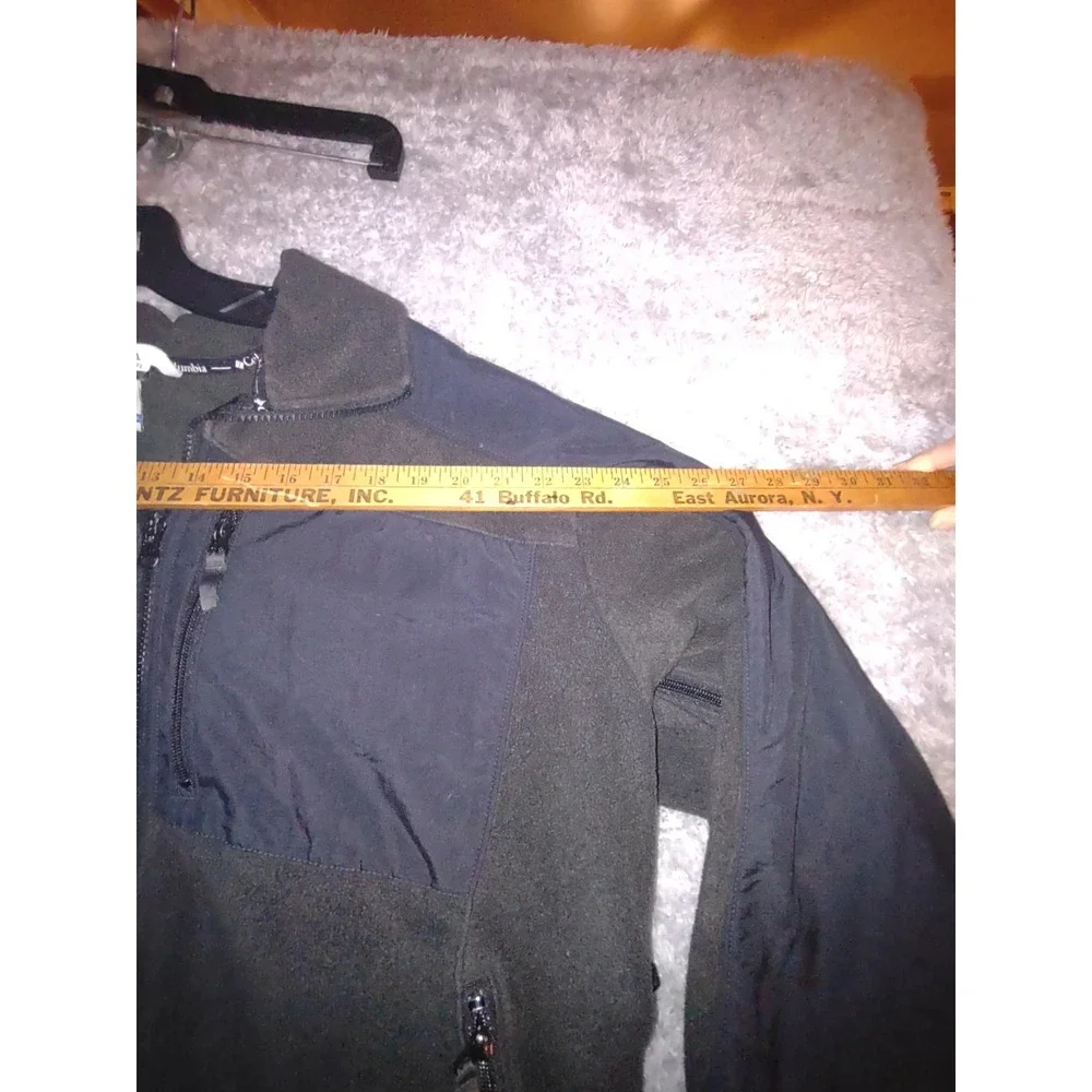 Columbia men streetwear